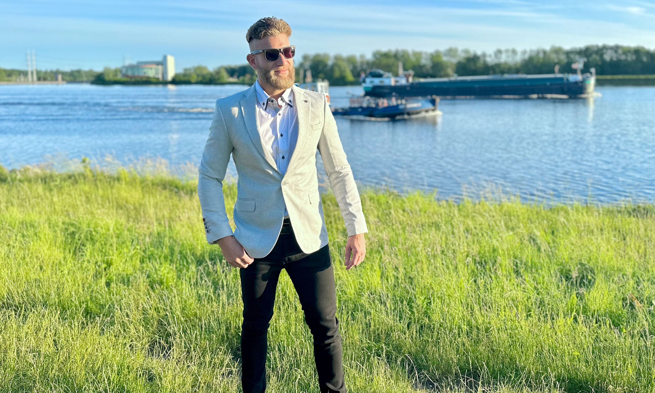 HOMEPAGE-MAIN-FOTO